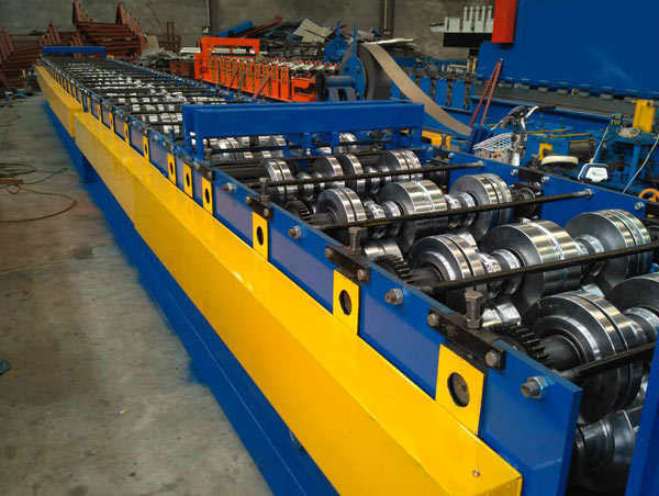 720/750/760樓承板設(shè)備