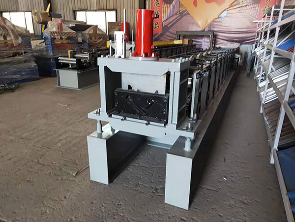 打包箱立柱機(jī) 打包箱立柱機(jī)