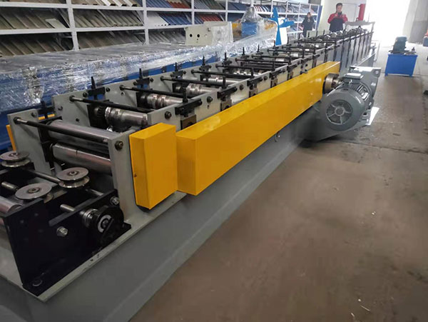 集裝箱房立柱機(jī)