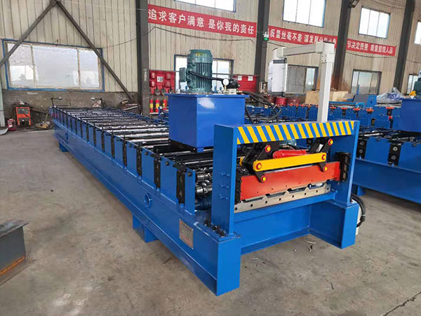 840高配置壓瓦機(jī)