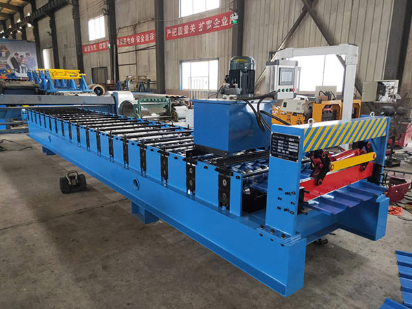 900高配置壓瓦機(jī)