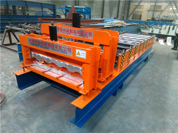 828型琉璃瓦壓瓦機(jī)