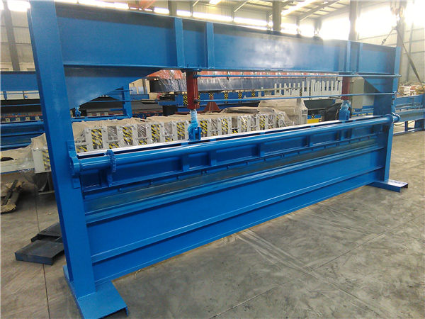 四米液壓折彎機